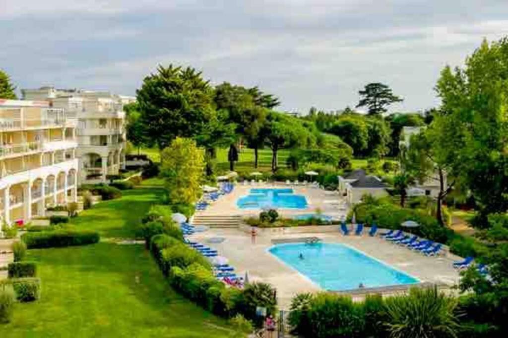 L'Appart De La Baule, Piscines , Proche Mer. المظهر الخارجي الصورة